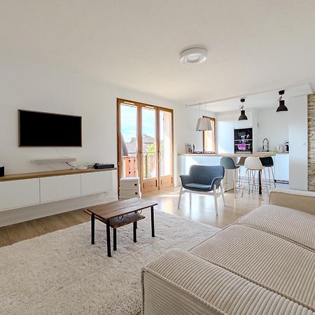Appartement De Standing - Parking Prive Gex Dış mekan fotoğraf